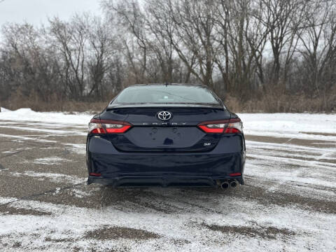 2022 Toyota Camry SE