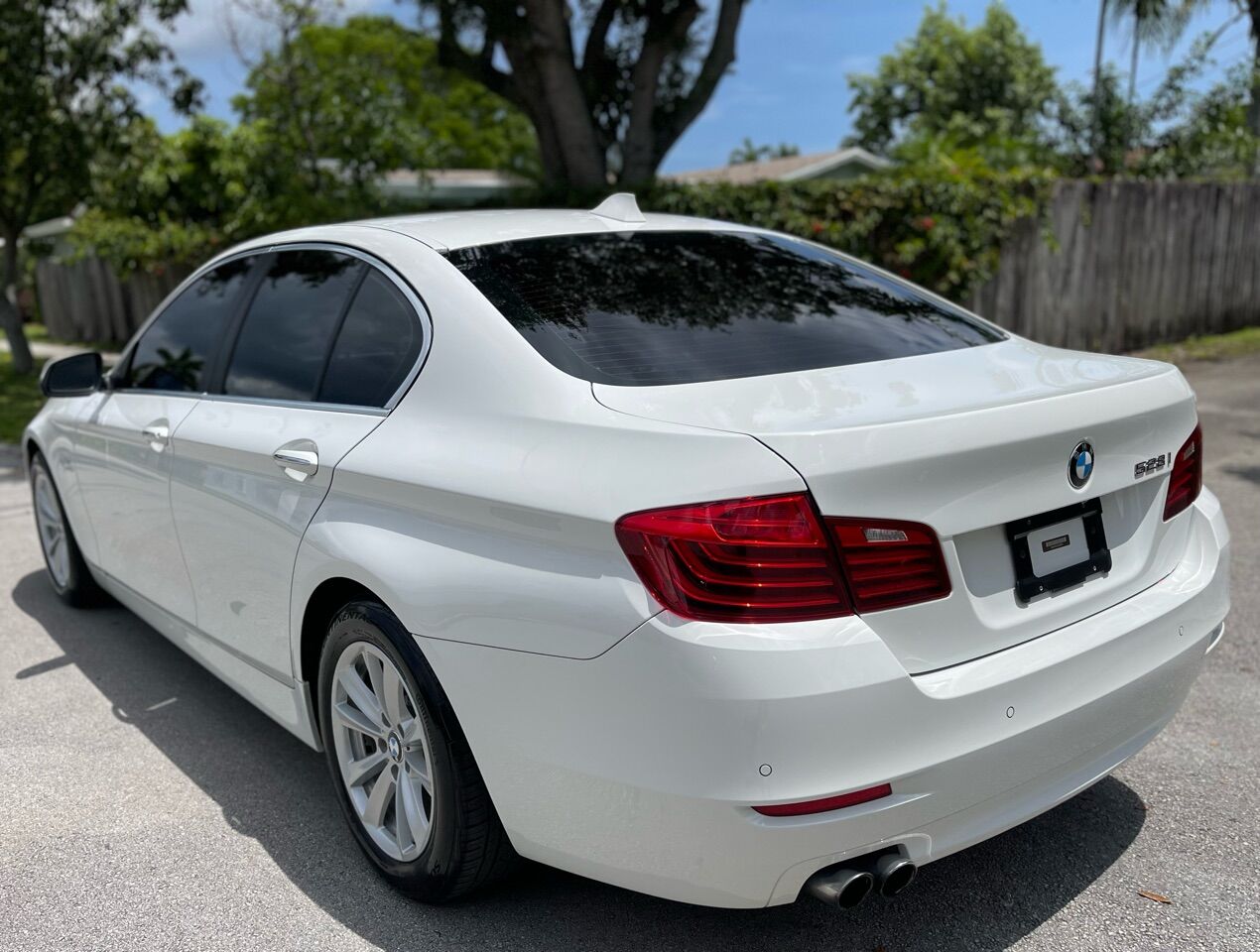 2016 BMW 5 Series  - $16,005