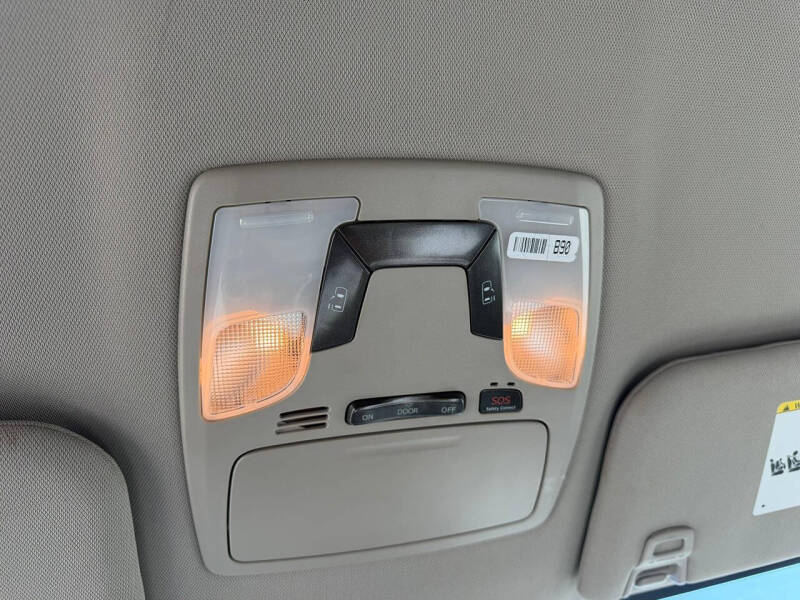 2019 Toyota Sienna LE 8-Passenger