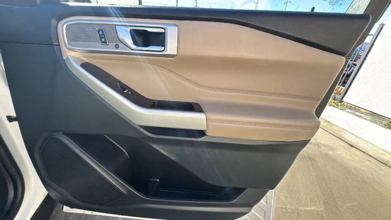 2021 Ford Explorer Hybrid Limited