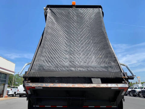 2016 Freightliner M2 106