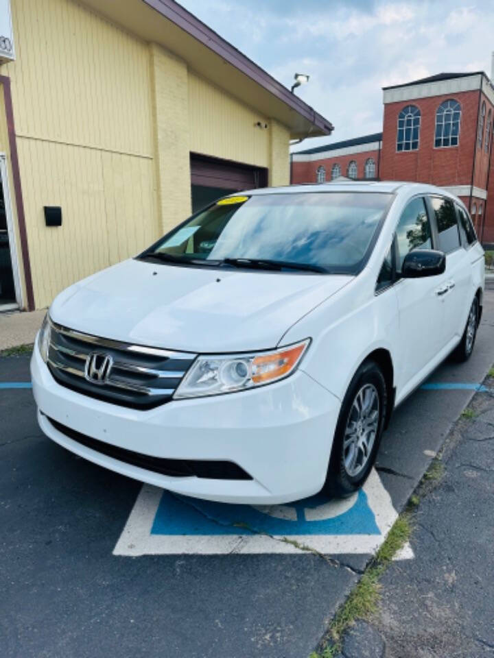 2012 Honda Odyssey for sale at Post Rd Motors in Indianapolis, IN