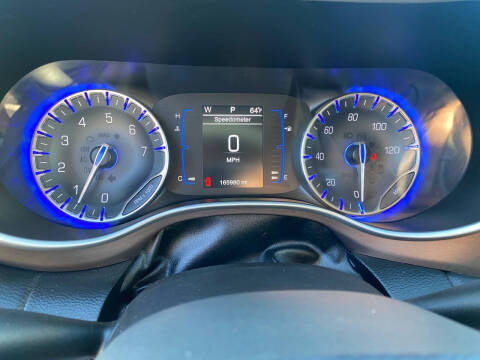 2017 Chrysler Pacifica Touring