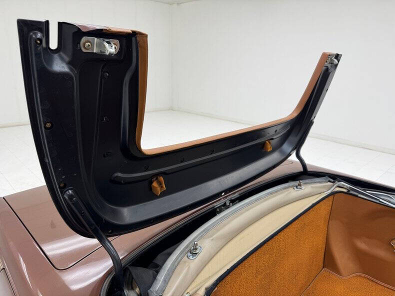 1975 Mercedes-Benz SL-Class