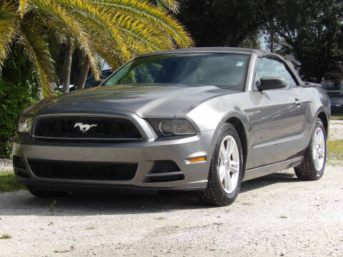 2013 Ford Mustang V6