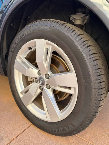 2018 Audi Q5 2.0T quattro Premium Plus