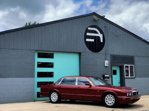 1998 Jaguar XJ-Series for sale at Enthusiast Autohaus in Sheridan IN