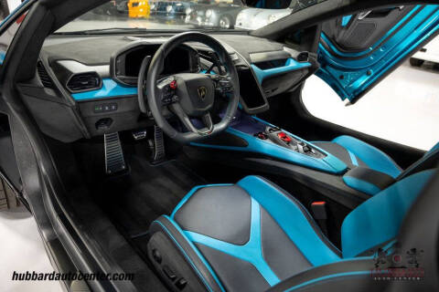 2025 Lamborghini Revuelto