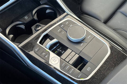 2023 BMW 3 Series 330e