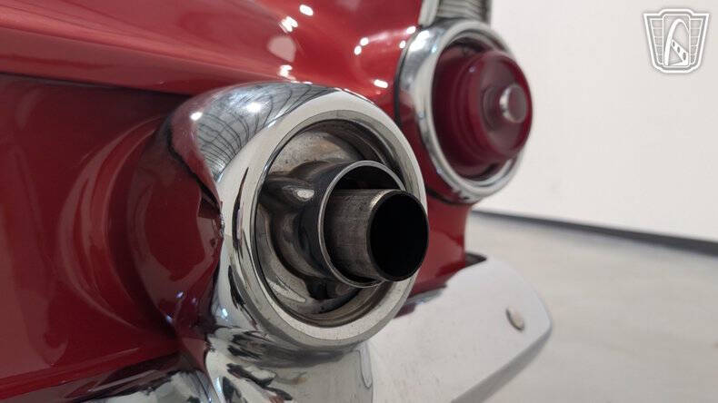 1955 Ford Thunderbird
