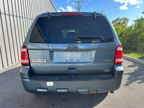 2011 Ford Escape XLT