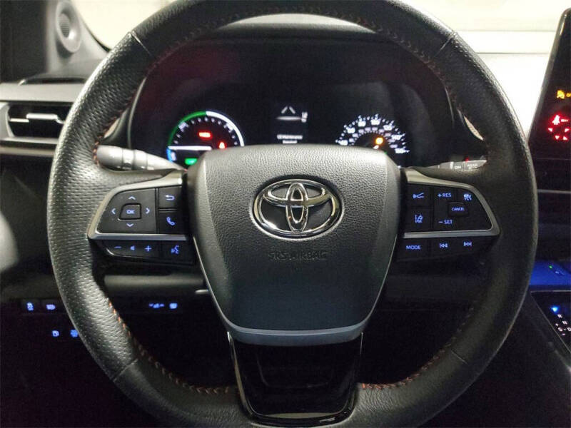 2021 Toyota Sienna XSE 7-Passenger