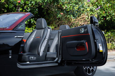 2019 Rolls-Royce Black Badge Dawn