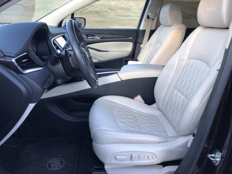 2022 Buick Enclave Avenir