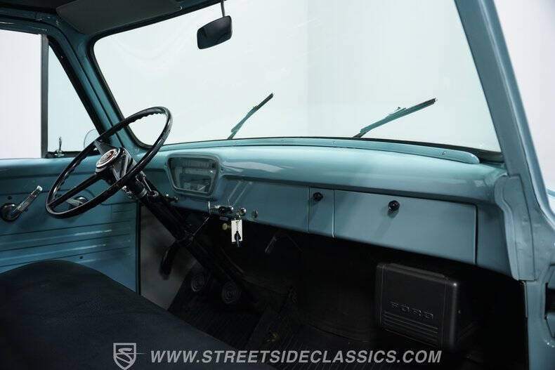 1953 Ford F-100
