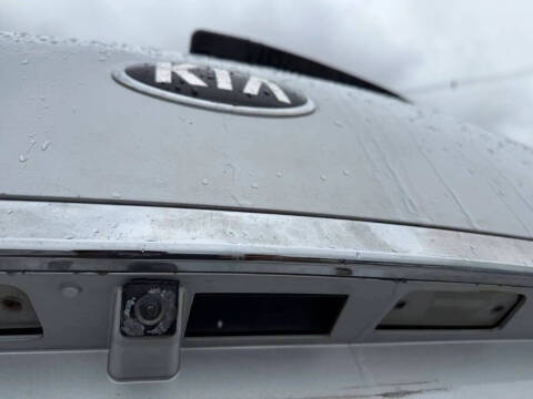 2018 Kia Sedona L