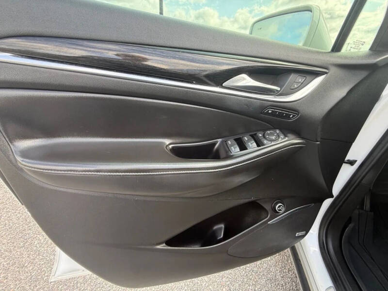 2019 Buick Enclave Avenir