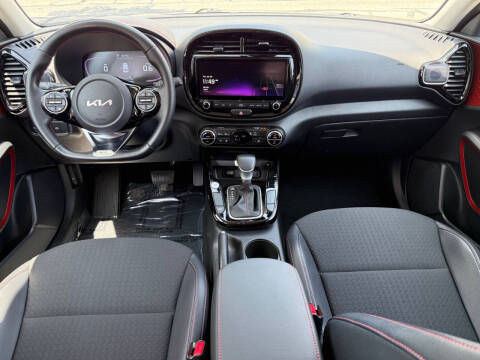 2023 Kia Soul GT-Line