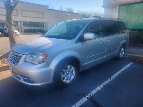 2012 Chrysler Town and Country for sale at Royalty Motors LLC in Portsmouth VA