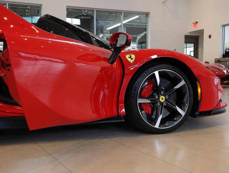 2022 Ferrari SF90 Spider