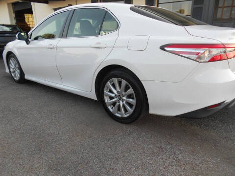 2018 Toyota Camry LE