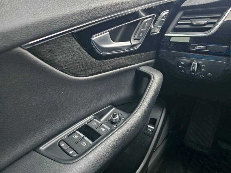 2019 Audi Q7 quattro Premium Plus 55 TFSI