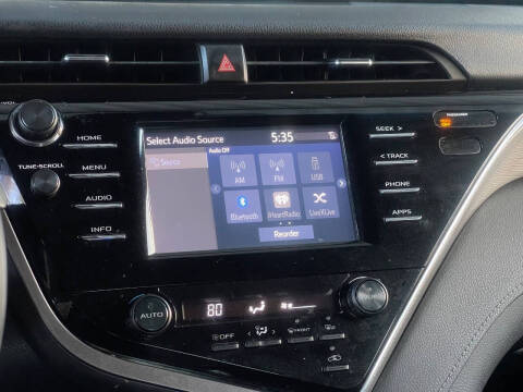 2018 Toyota Camry SE