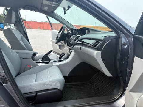 2017 Honda Accord LX