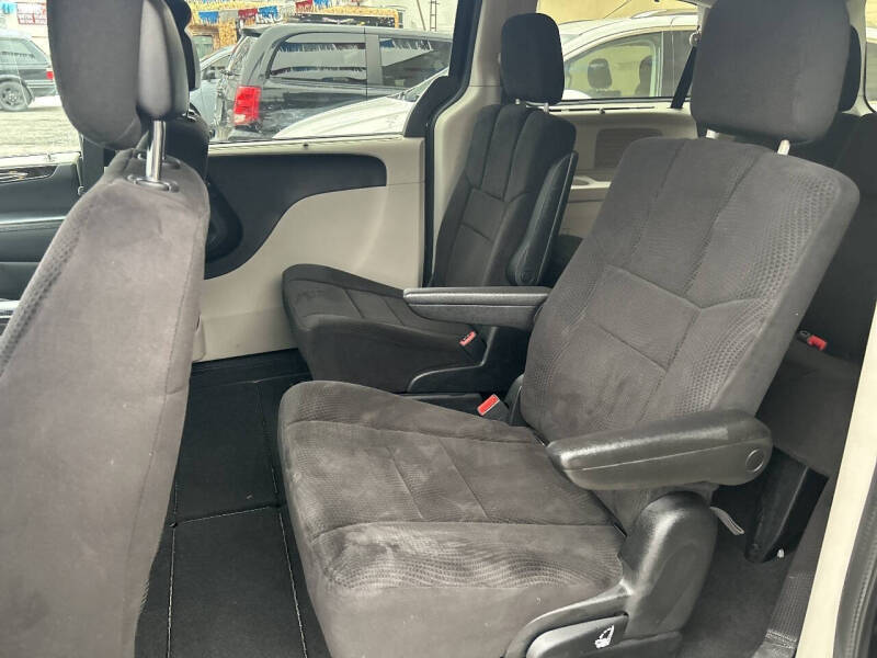 2013 Dodge Grand Caravan SXT