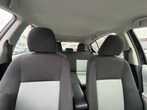 2013 Toyota Prius c One