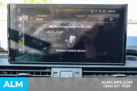 2022 Audi Q5 quattro Premium Plus 40 TFSI