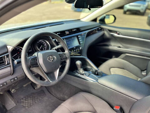 2020 Toyota Camry LE