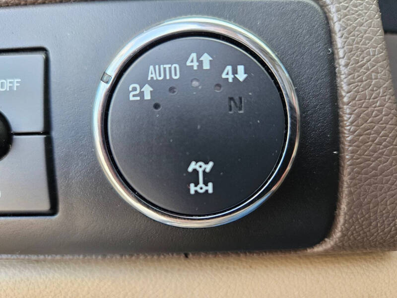 2013 Chevrolet Suburban LT