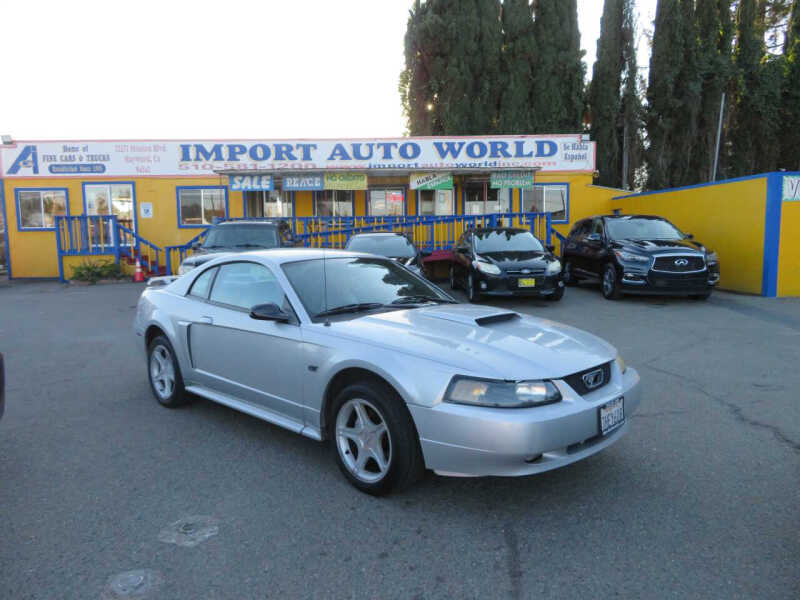 2003 Ford Mustang GT Deluxe