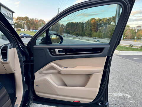 2019 Porsche Cayenne S