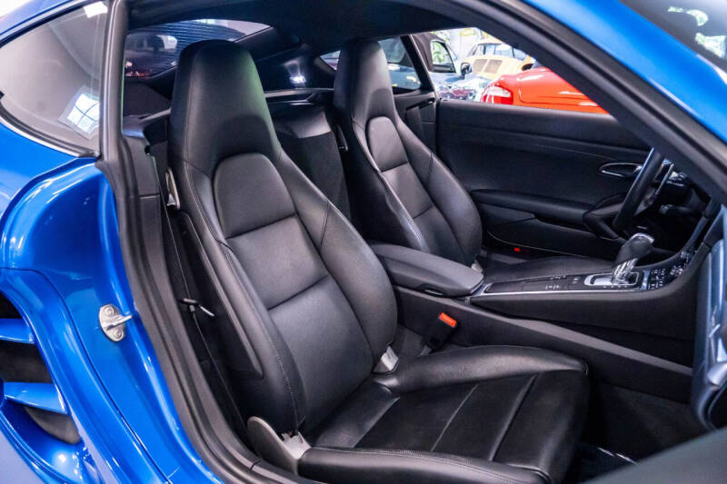 2018 Porsche 718 Cayman