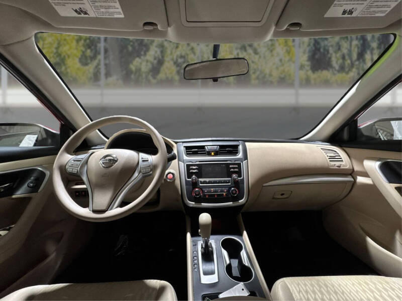 2016 Nissan Altima 2.5 S