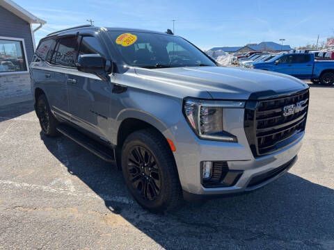 2023 GMC Yukon SLT