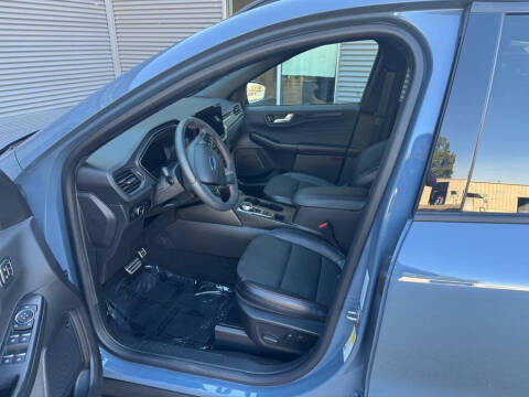 2023 Ford Escape ST-Line Select