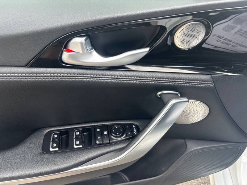 2022 Kia Stinger