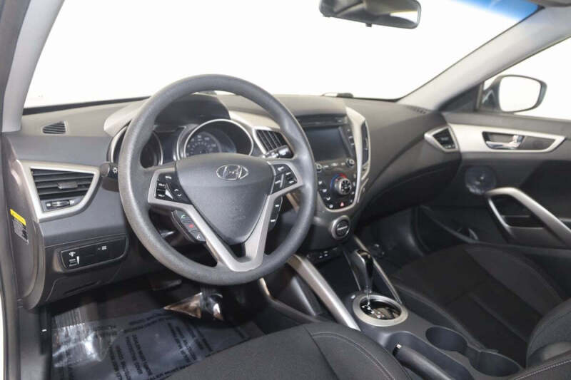 2016 Hyundai Veloster