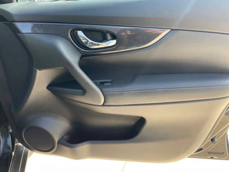 2018 Nissan Rogue S