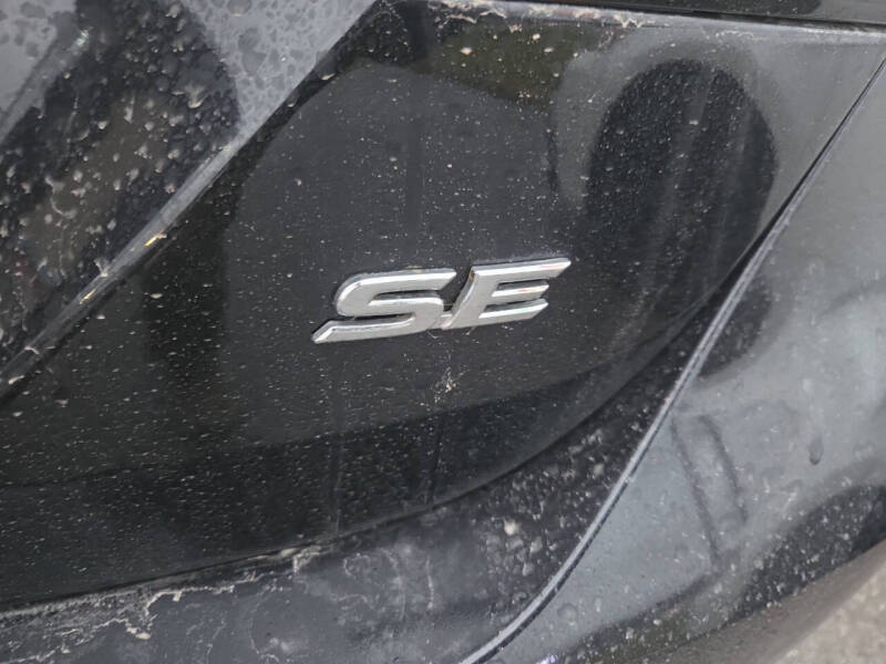 2020 Toyota Camry SE Nightshade