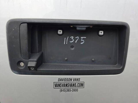 2017 Chevrolet Express LT 2500