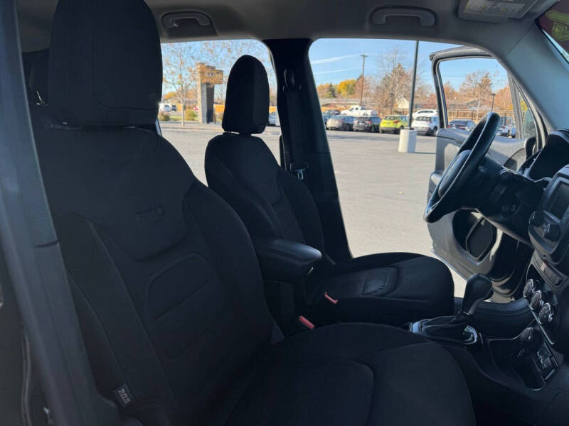 2017 Jeep Renegade Altitude