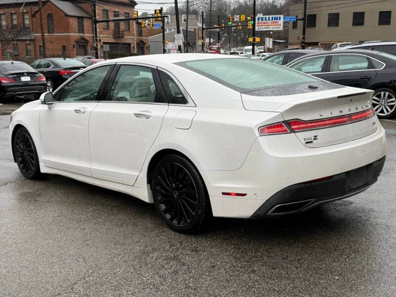 2017 Lincoln MKZ Black Label