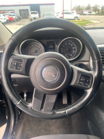 2011 Jeep Grand Cherokee Laredo