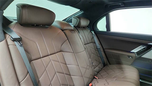 2024 BMW i7 eDrive50