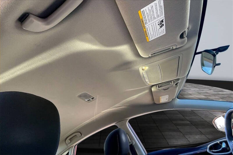 2016 Nissan Sentra SR