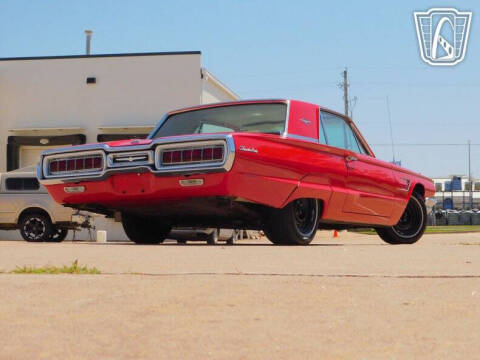 1965 Ford Thunderbird